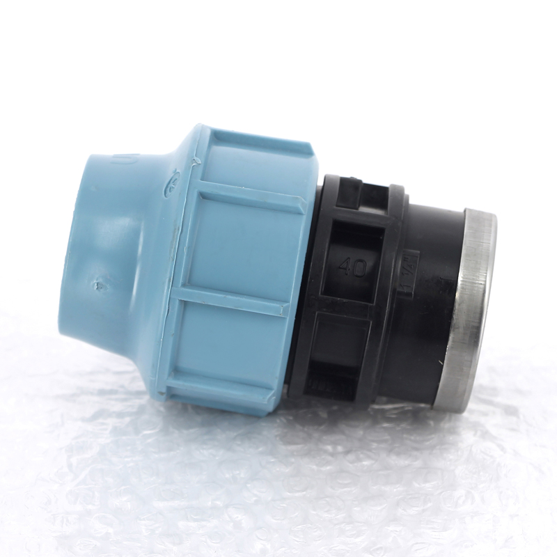 Муфта обжимная ВР 40 x 1"1/4 для водопроводных ПНД труб UNIDELTA