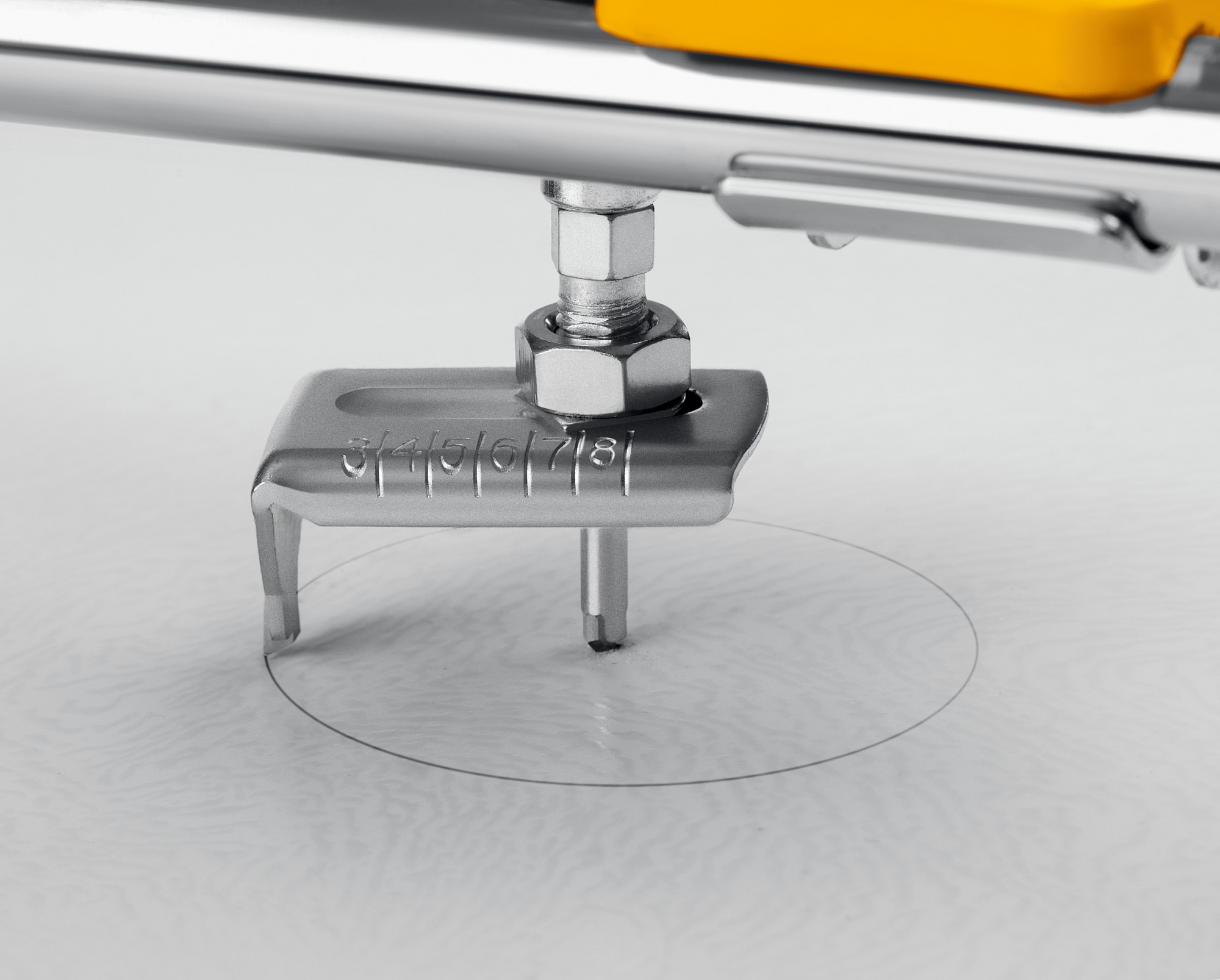 STAYER 600 мм, 4 - 12 мм, с круговым резаком, усиленный роликовый плиткорез (3310-60)