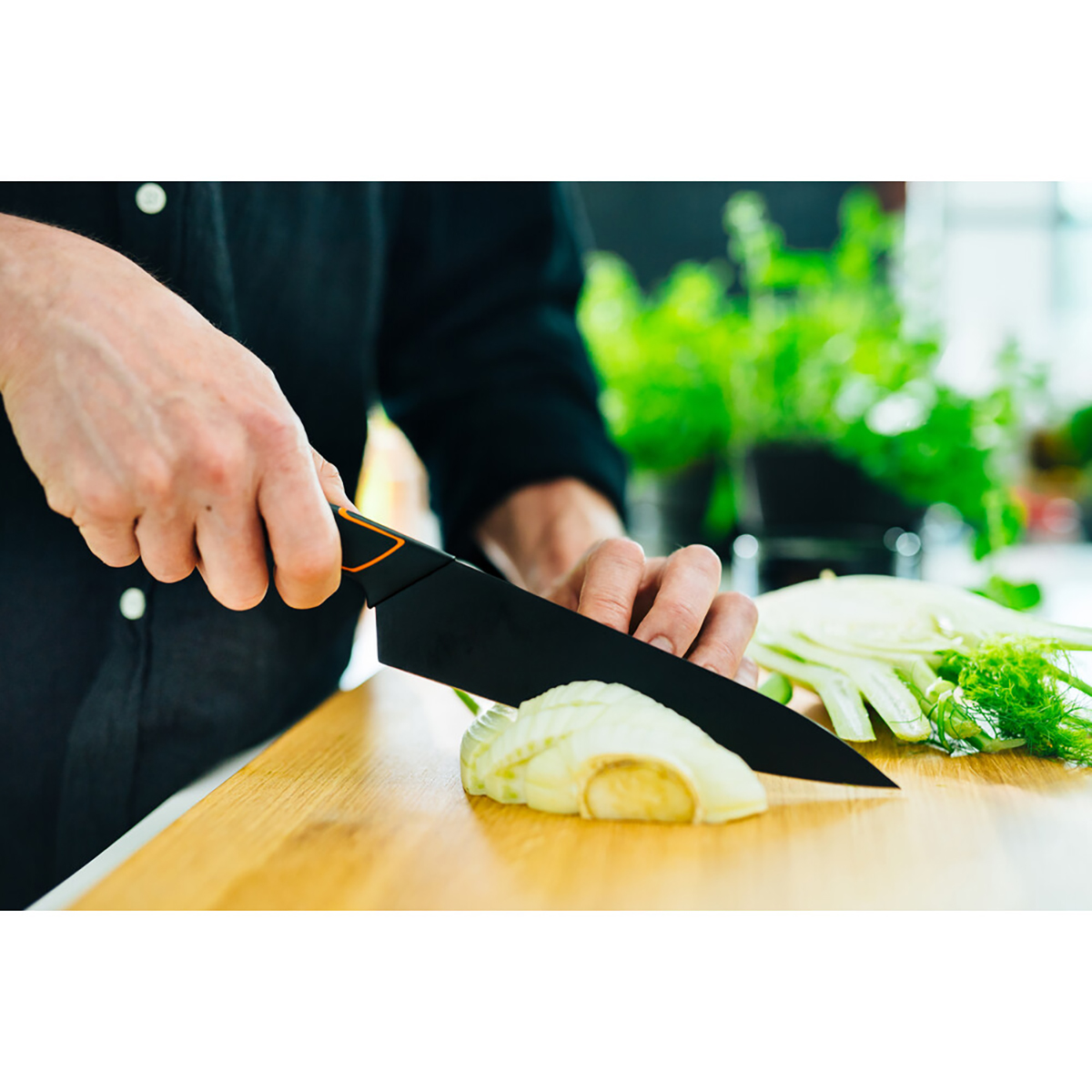 Нож кухонный "edge" 19 см (1/5) "fiskars" 1003094