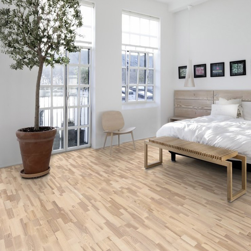 Паркетная доска Karelia Ясень Кантри Ванилла Мат трехполосный Ash Country Vanilla Matt 3S