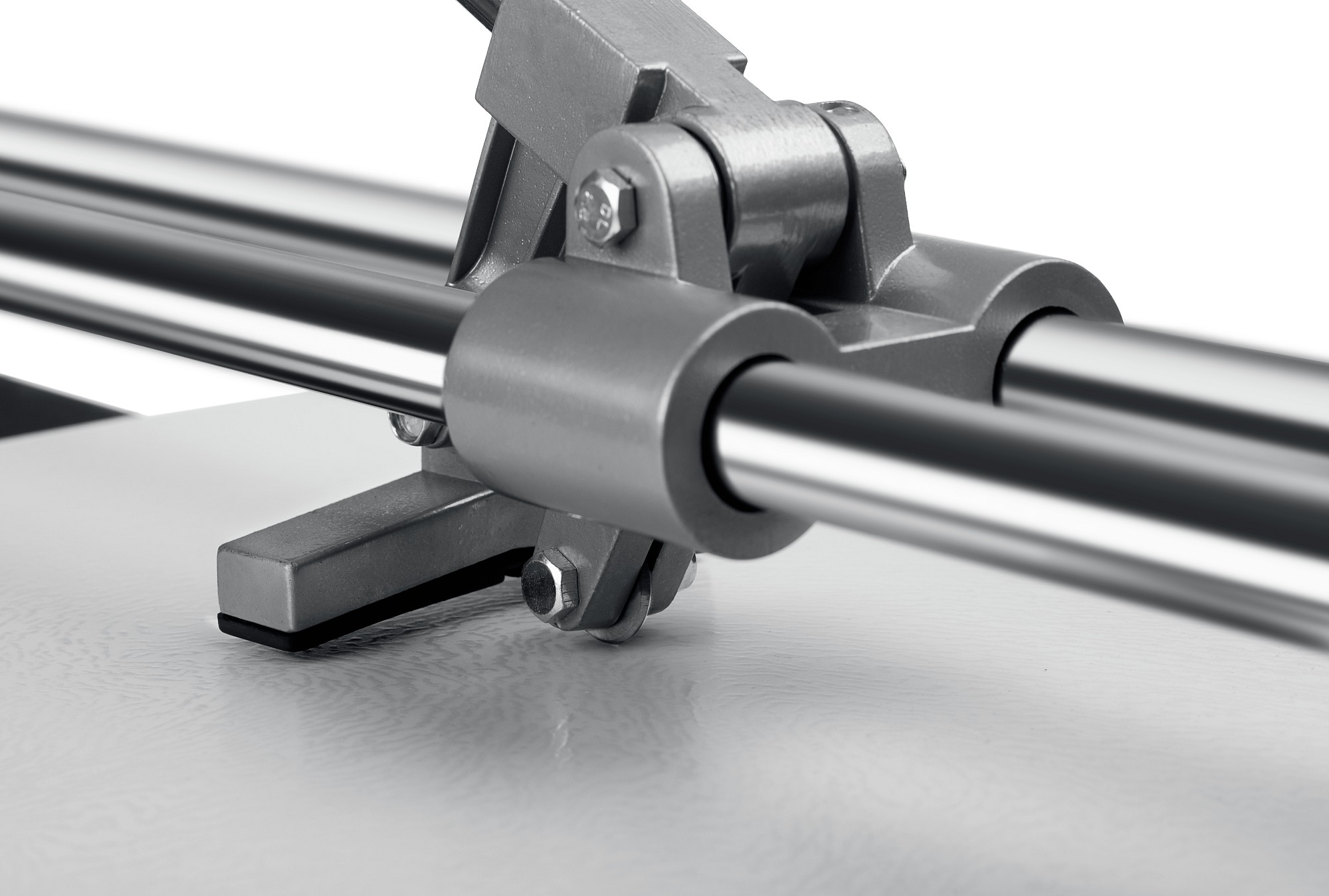 STAYER 600 мм, 4 - 15 мм, плиткорез на подшипниках, Professional (3318-60)