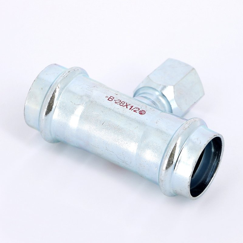 Тройник пресс-B оцинкованная сталь 28 х 1/2' х 28 IBP