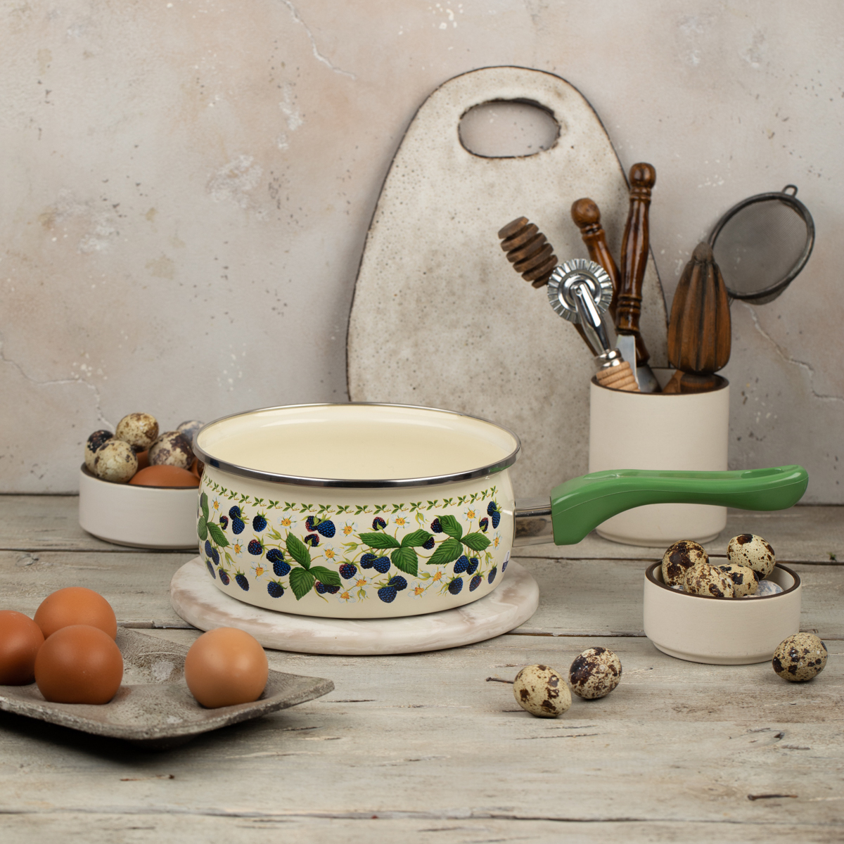 Ковш эмалиров. "ежевика" 1,6 л, 16 см (1/6) "metrot"