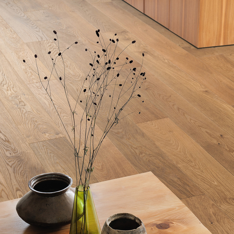 Паркетная доска Haro Series 4000 (5G) 528678 Дуб Дымчатый-Янтарный Маркант брашированный однополосный 4V2200 x 173 x 13.5мм