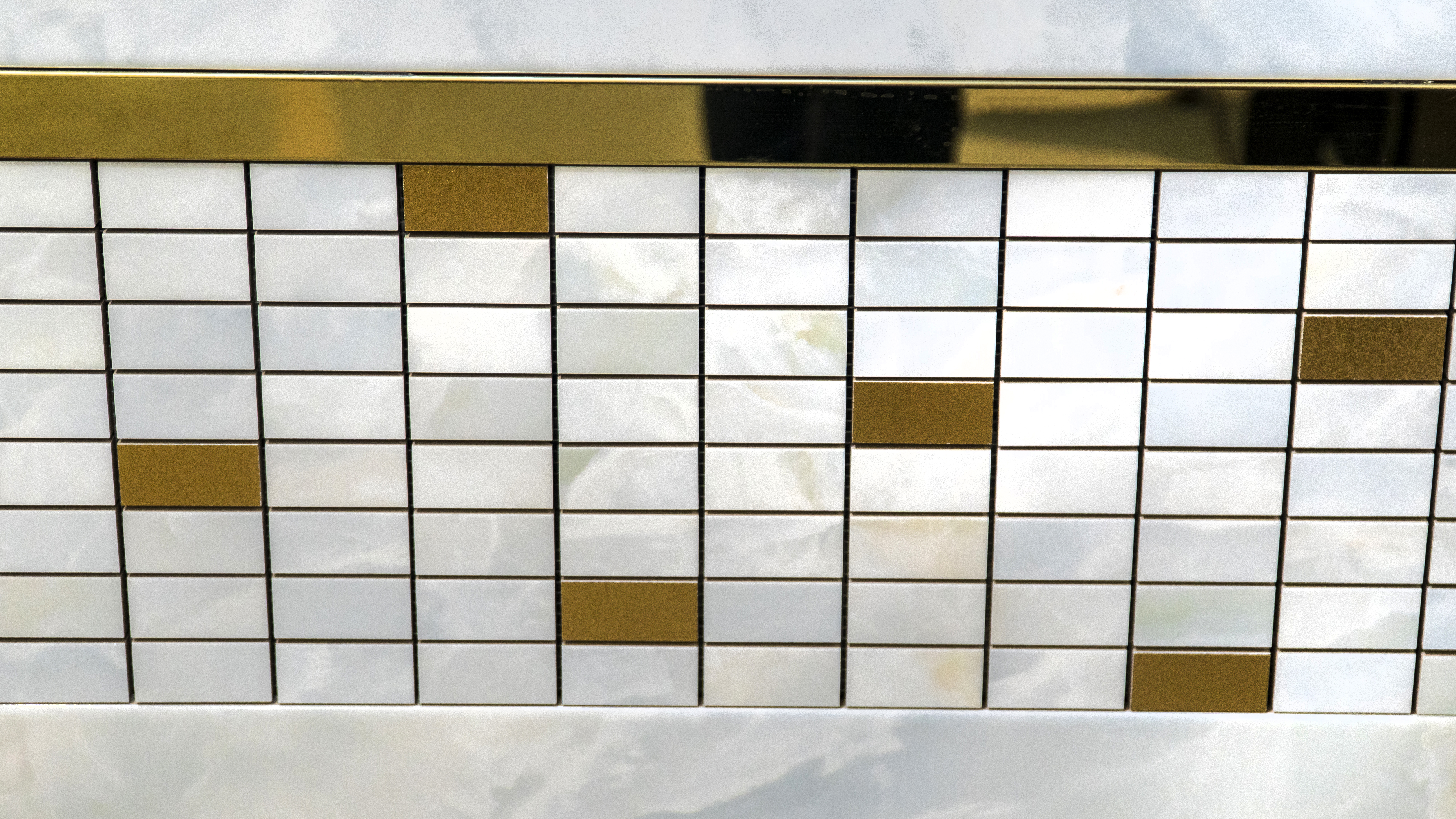 Eden декор мозаичный светло-голубой золото 20x60