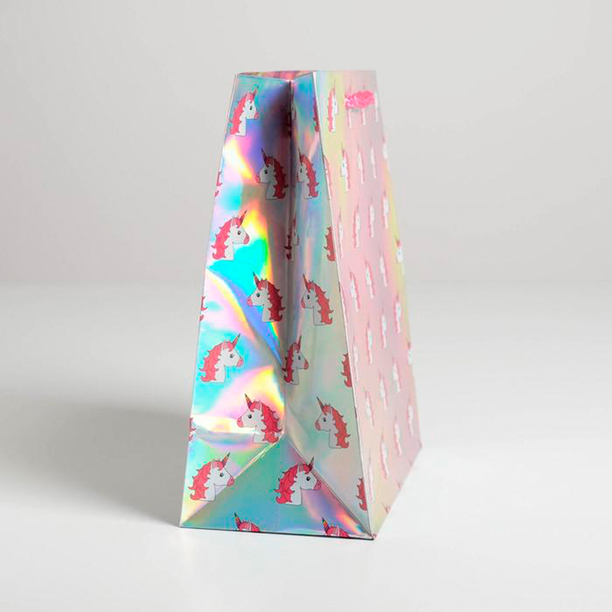 Пакет подарочный голографический "единорожки" 23*27*11,5 см (1/3/420) "дарите счастье" 5307564
