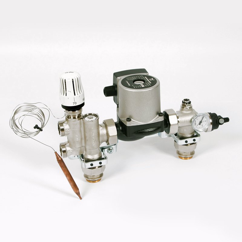 Группа автономной циркуляции UNI-FITT SOLOMIX 1" c насосом GRUNDFOS UPSO 25-65 130