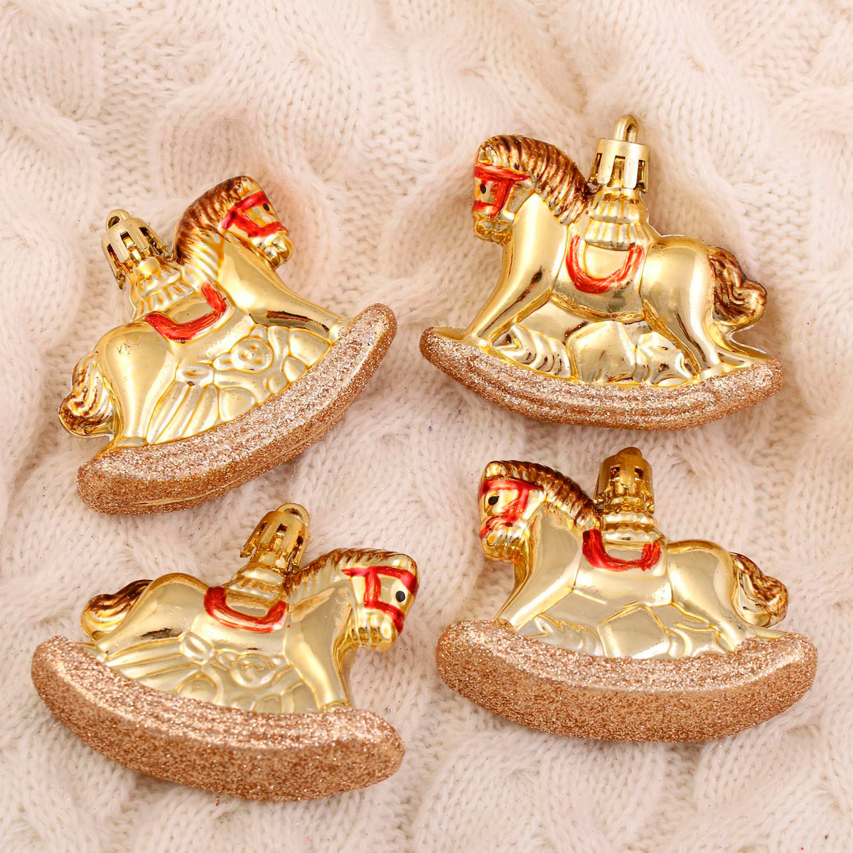 Украшение новогоднее "лошадка - качалка" (набор 4 шт.) 6,5*5 см, золото "зимнее волшебство" 4942044