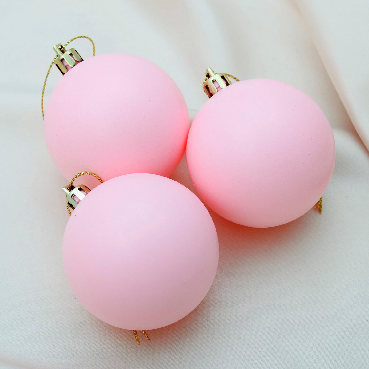 Шары новогодние d-5,5 см (набор 3 шт.) матовый розовый "зимнее волшебство" 4298866