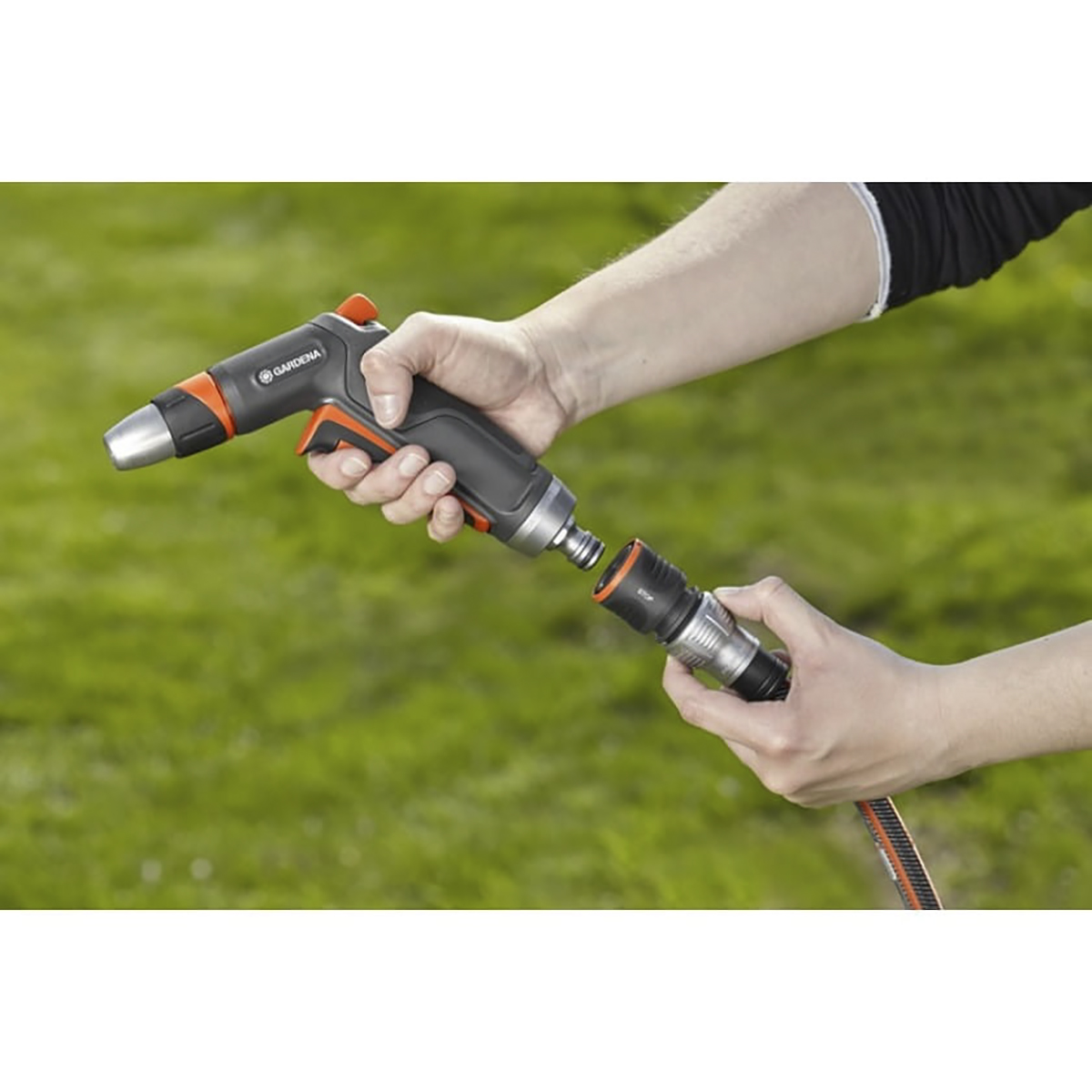 Коннектор для шлангов 1/2-5/8” c автостопом  "premium" (1/12) "gardena" 18253-20.000.00