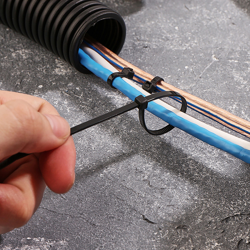 Хомуты нейлон 3,6 х 200 мм (набор 100 шт.), черные (1/10/200) "rexant" 07-0201