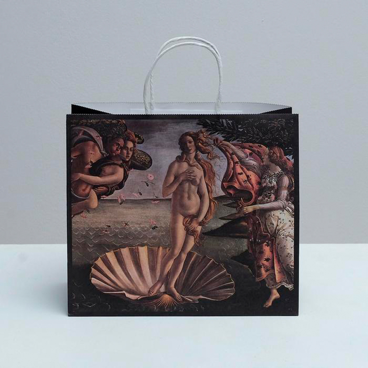 Пакет подарочный крафтовый "рождение венеры" 32*28*15 см (1/6/300) "дарите счастье" 4753247