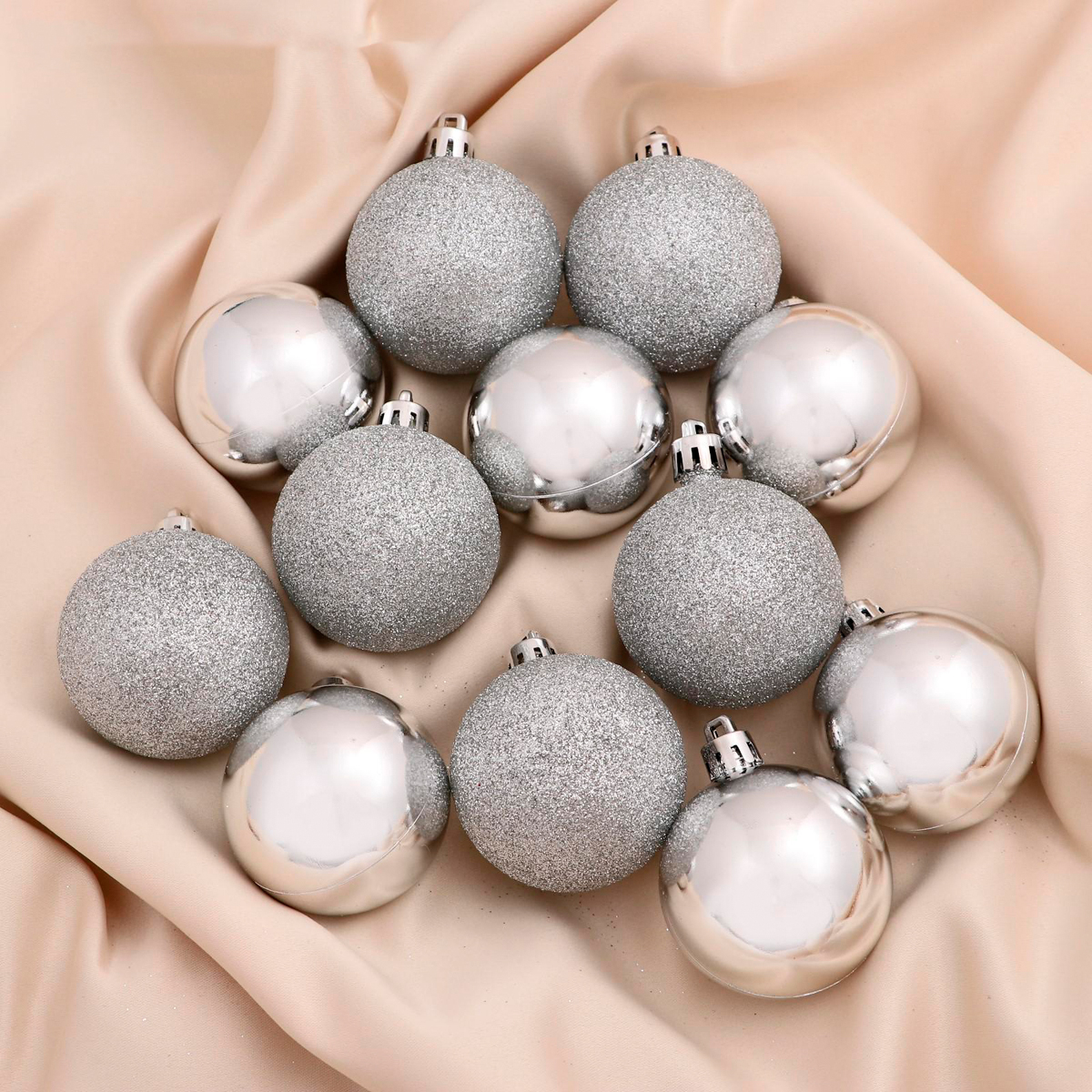 Шары новогодние d-5 см (набор 12 шт.) "глянцевый блеск" серебро "зимнее волшебство" 4941731