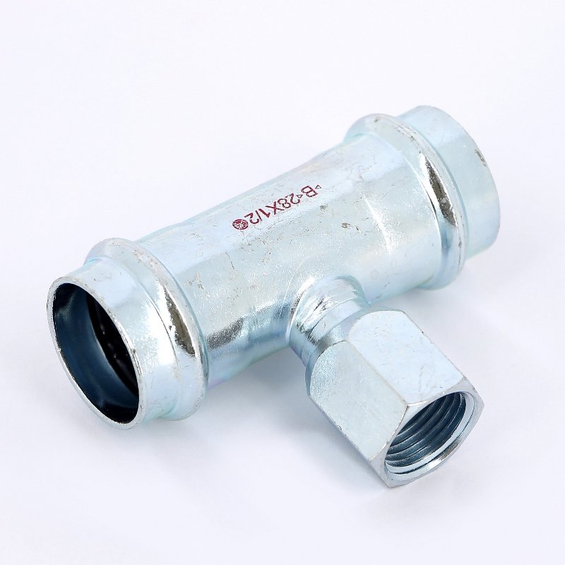 Тройник пресс-B оцинкованная сталь 28 х 1/2' х 28 IBP