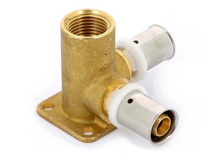 Водорозетка трехплоскостная (BP) 16 х 1/2" х 16 h=52 мм под пресс для МП труб UNI-FITT