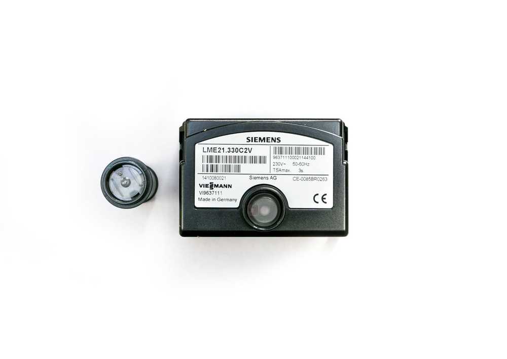 Топочный автомат LME 21-330a2V Viessmann (арт. 7826295)