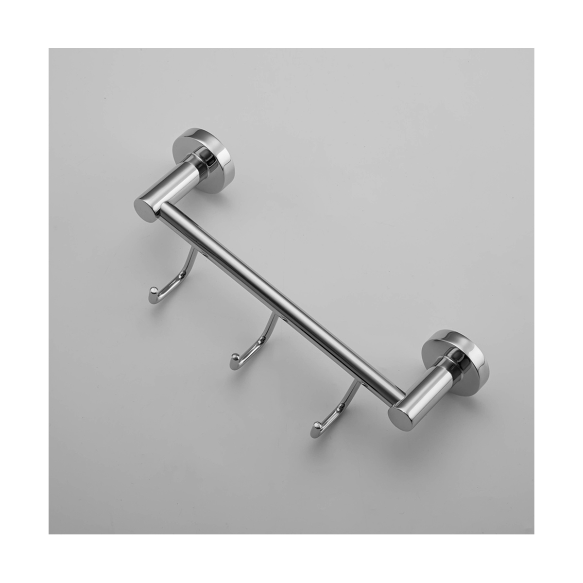 Крючок-вешалка на планке (3 крючка) r15115-3, хром (1/20/40) "frud"