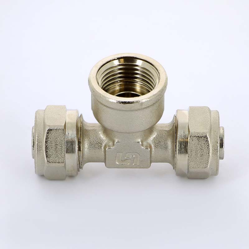 Тройник обжимной ВР 16 х 1/2" х 16 UNI-FITT для м/п труб