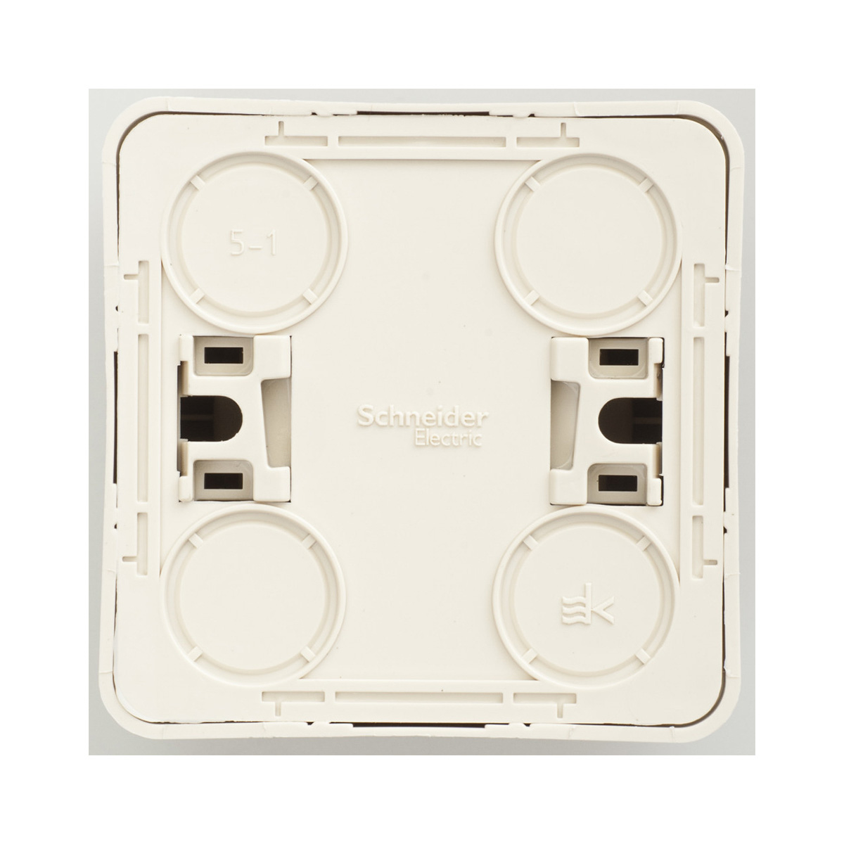Розетка открыт. уст. "этюд" 1 местн. с заземл. 16а, кремовый (1/17/136) "schneider"