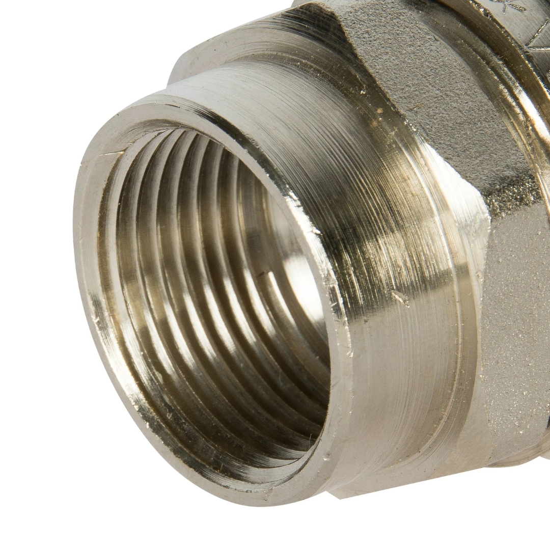 Муфта ВР для металлополимерных труб 32 мм х 1" VALTEC