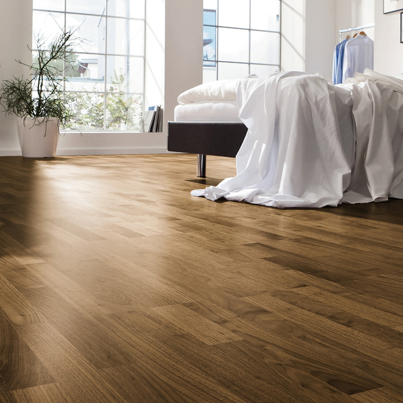 Паркетная доска Haro Series 4000 (5G) 523812 Американский орех трехполосный2200 x 180 x 13.5мм