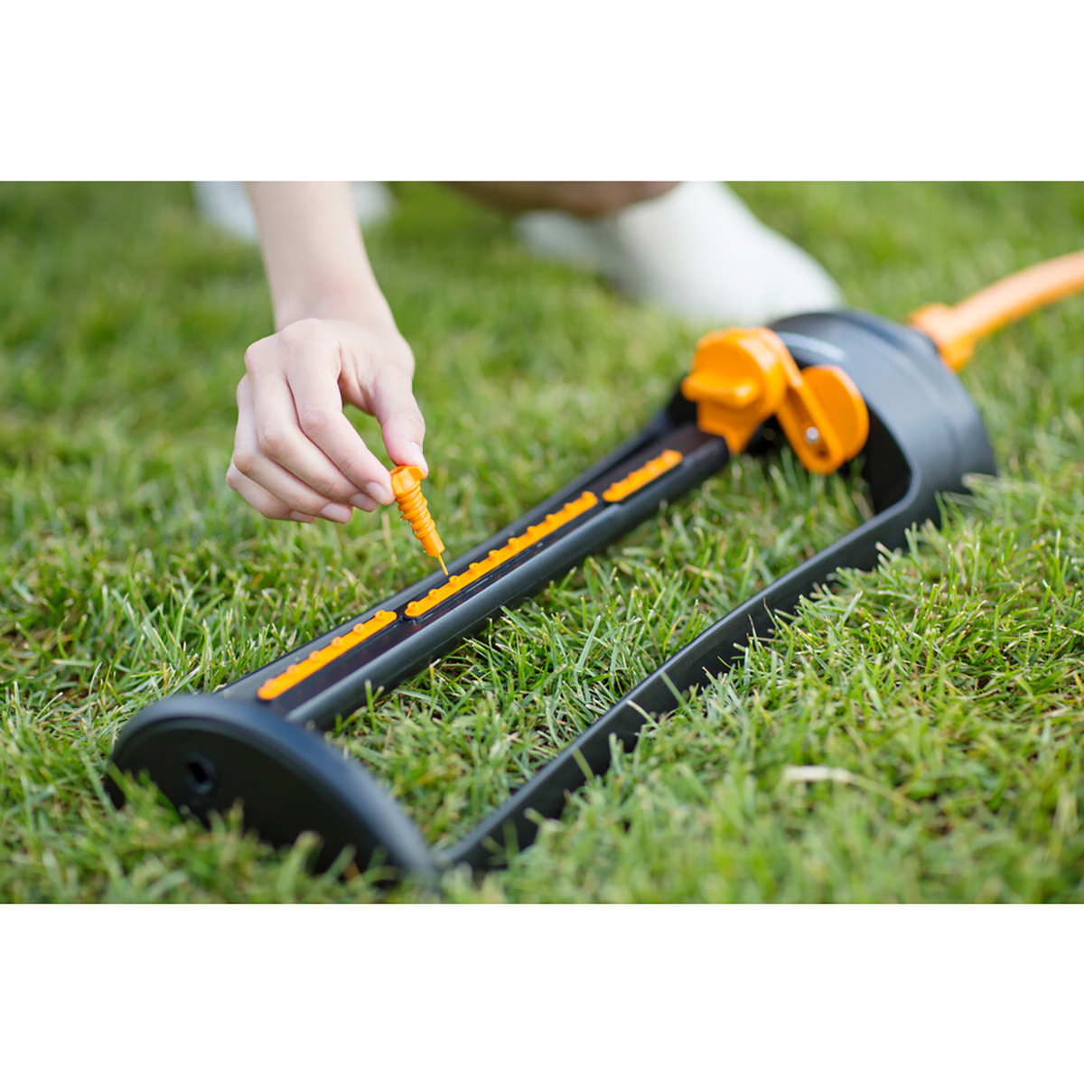 Дождеватель водосберегающий, 18 форсунок (1/6) "fiskars" 1023662