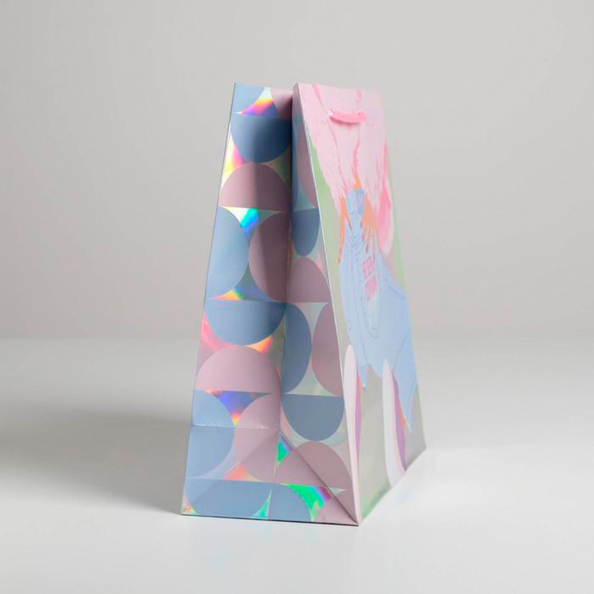 Пакет подарочный голографический "не верь слухам" 23*27*11,5 см (1/3/480) "дарите счастье" 5307563