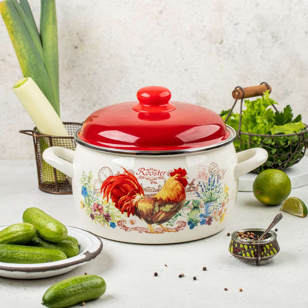 Кастрюля эмалиров. "золотой петушок" 2,2 л, 16 см металл. крышка (1/8) "metrot"