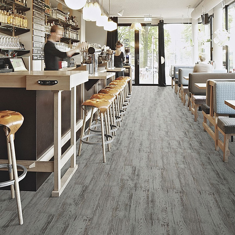 Кварц виниловый ламинат Forbo Effekta Professional P планка 4032 Silver Reclaimed Wood PRO