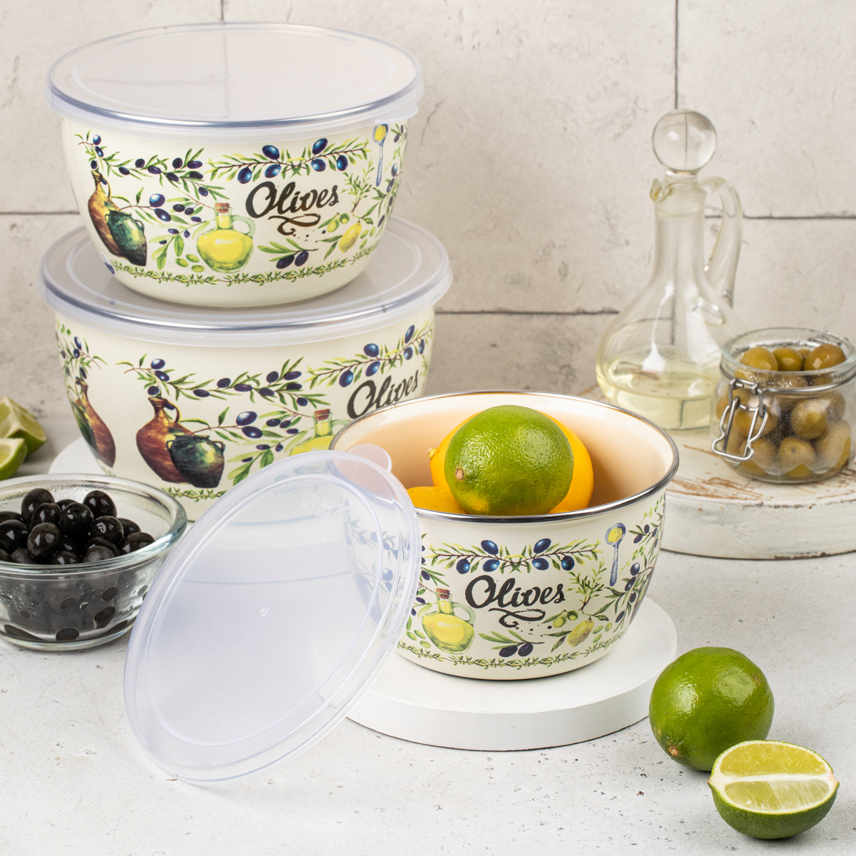 Миска эмалиров. "олива" 2,45 л, 18 см пласт. крышка (1/4) "metrot"