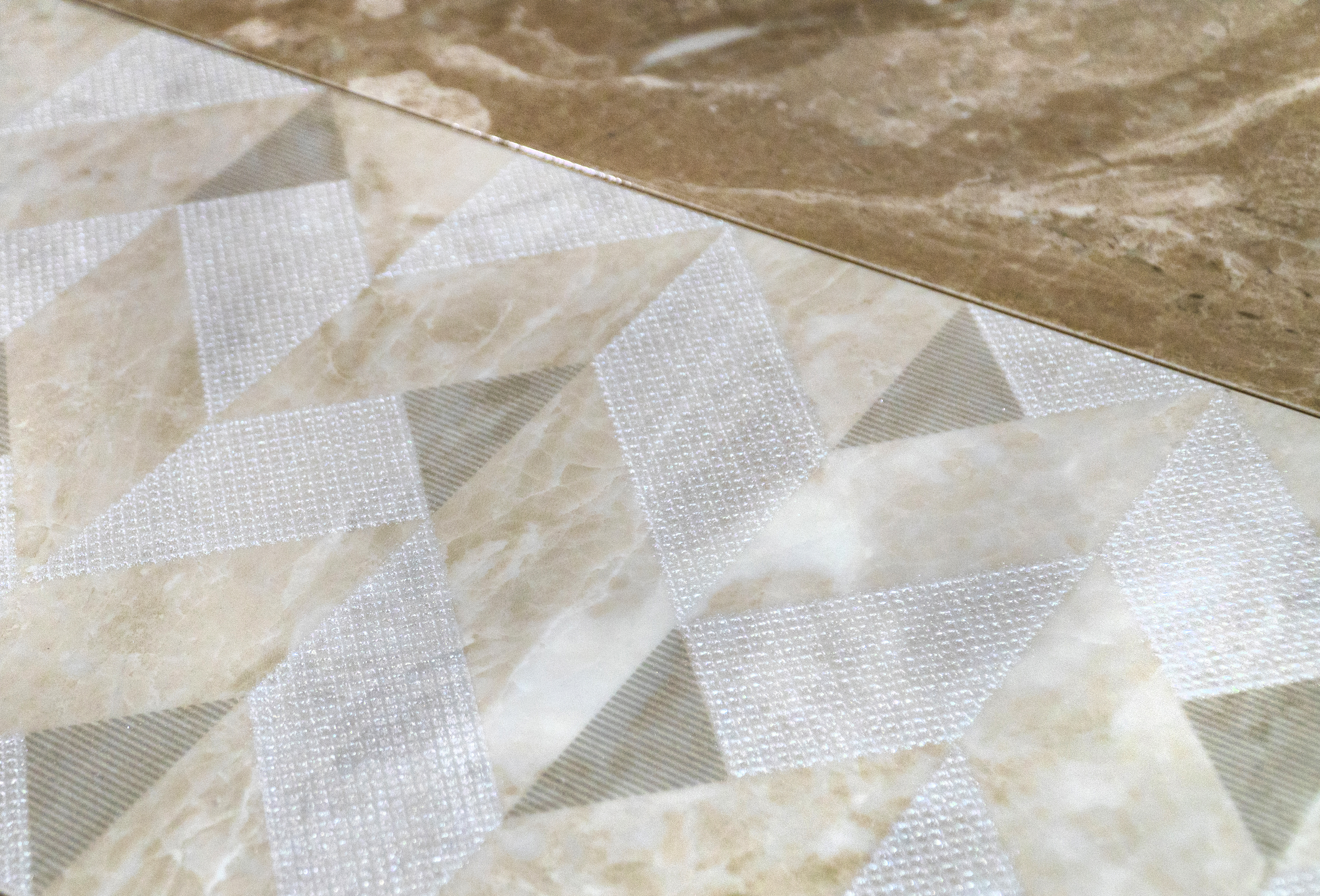 Gobi бежевый 25x75