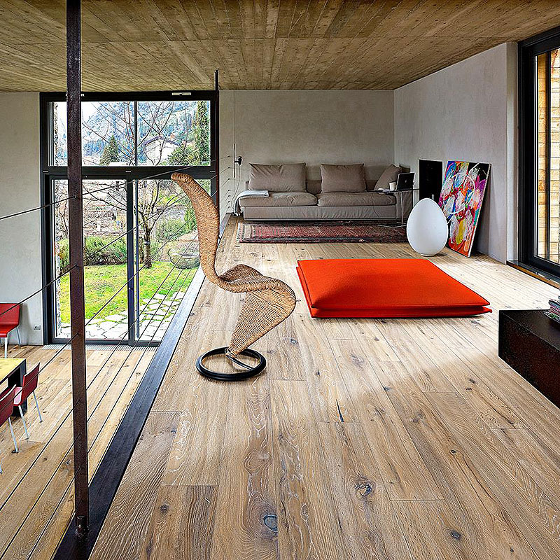 Паркетная доска Kahrs Spirit Rugged (Antique) Дуб Фосиль брашированный белое масло однополосный SPIRIT OAK FOSSIL 1S