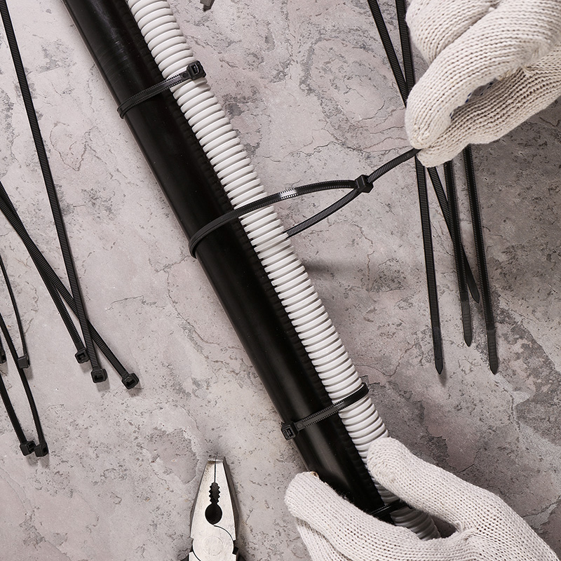 Хомуты нейлон, тройной замок 4,8 х 300 мм (набор 100 шт.), черные (1/10/100) "rexant" 67-1302