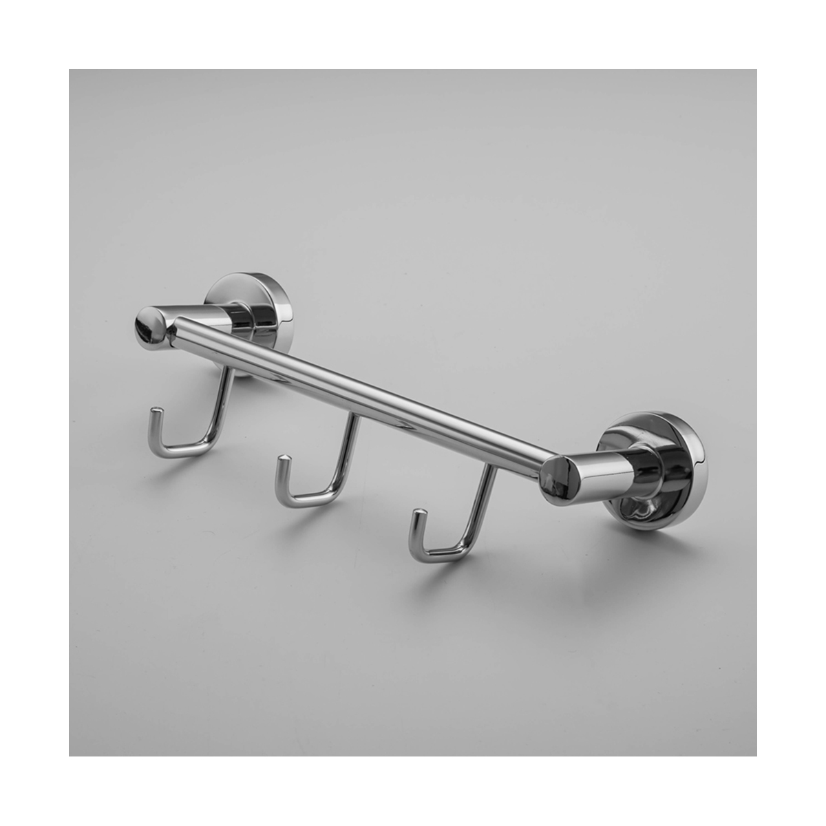 Крючок-вешалка на планке (3 крючка) r15115-3, хром (1/20/40) "frud"