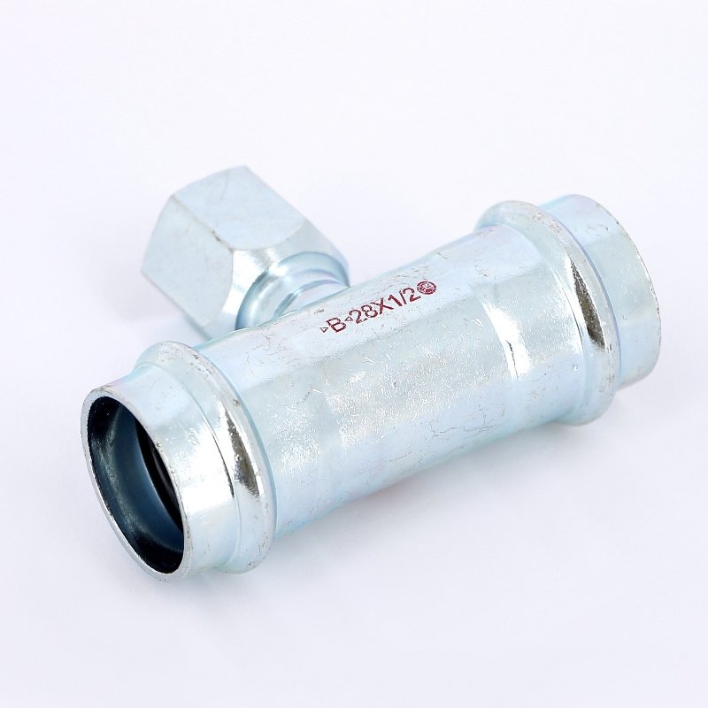 Тройник пресс-B оцинкованная сталь 28 х 1/2' х 28 IBP