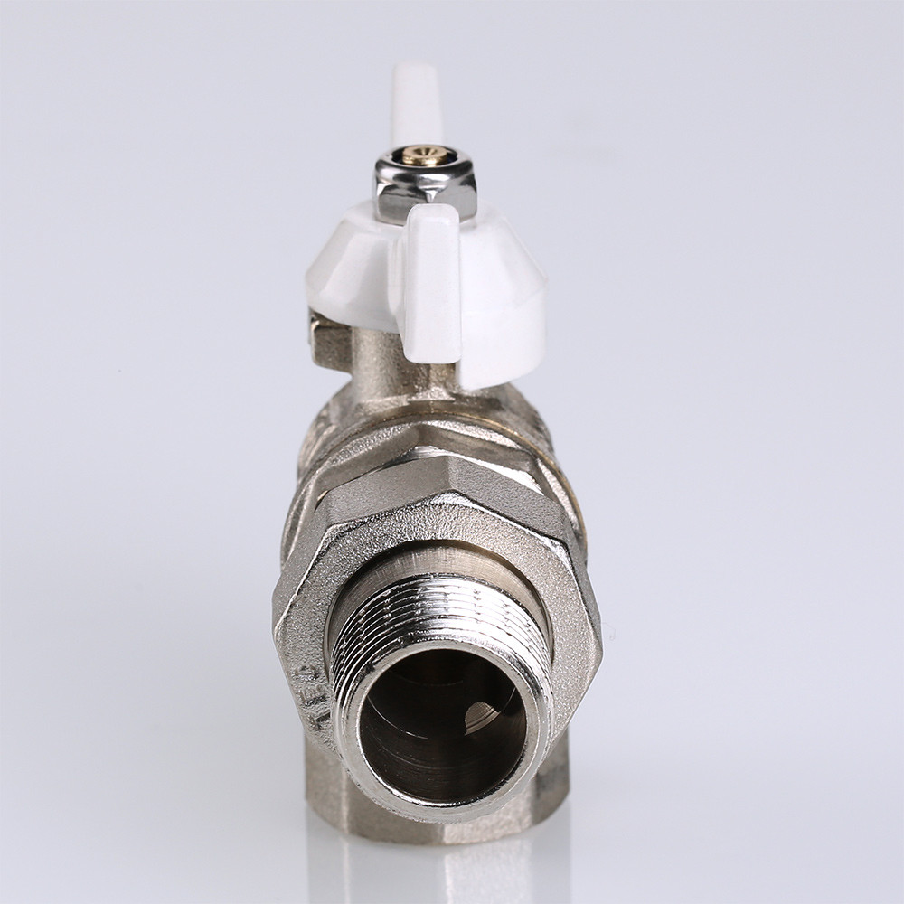 Кран шаровый угловой с полусгоном BASE 3/4'' ВН бабочка алюминий VALTEC белый
