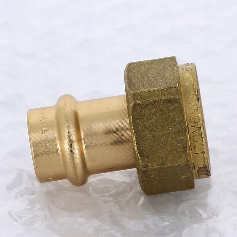 Муфта пресс-В с накидной гайкой и плоским уплотнением 15x3/4' Sanpress VIEGA