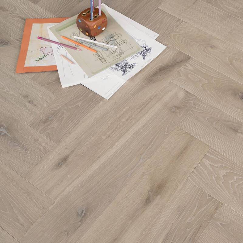 Coswick Английская ёлка 3-х слойная T&G шип-паз (90°) 1174-3533 Серое дерево (Порода: Дуб)