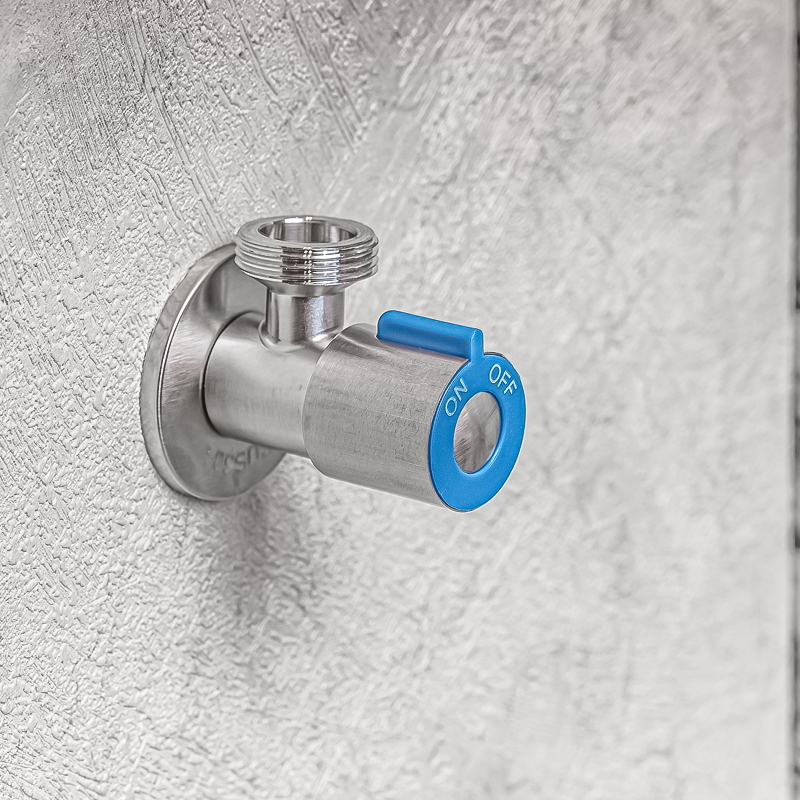 Кран угловой "rm" сталь 1/2" х 3/4", наружн/наружн, керамич. кран-букса (1/60)