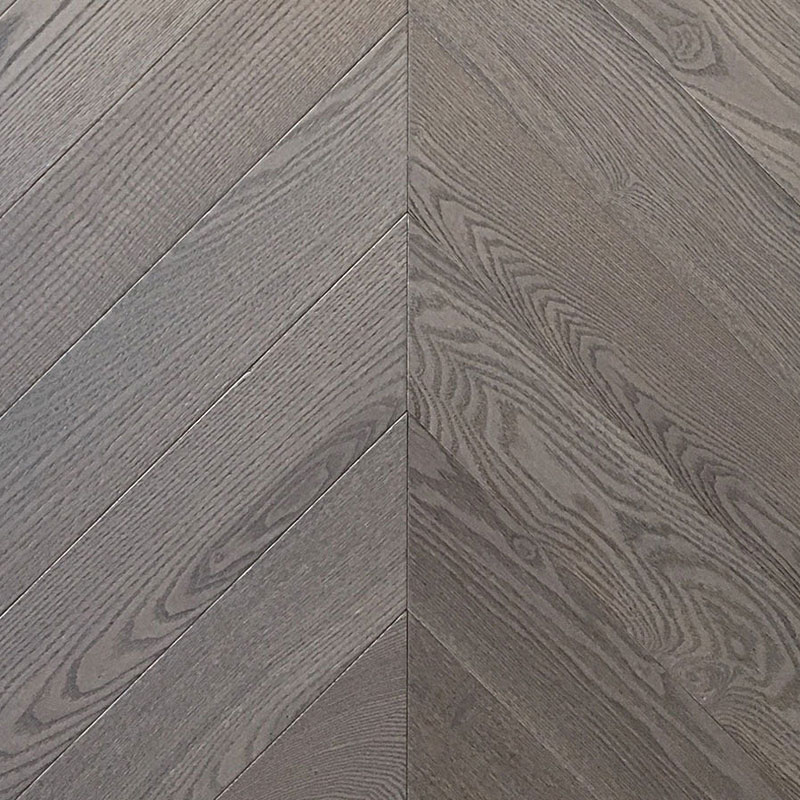 Wood Bee Chevron Ясень Фог браш матовый Fog, UV-лак gloss 5-9% (левая)