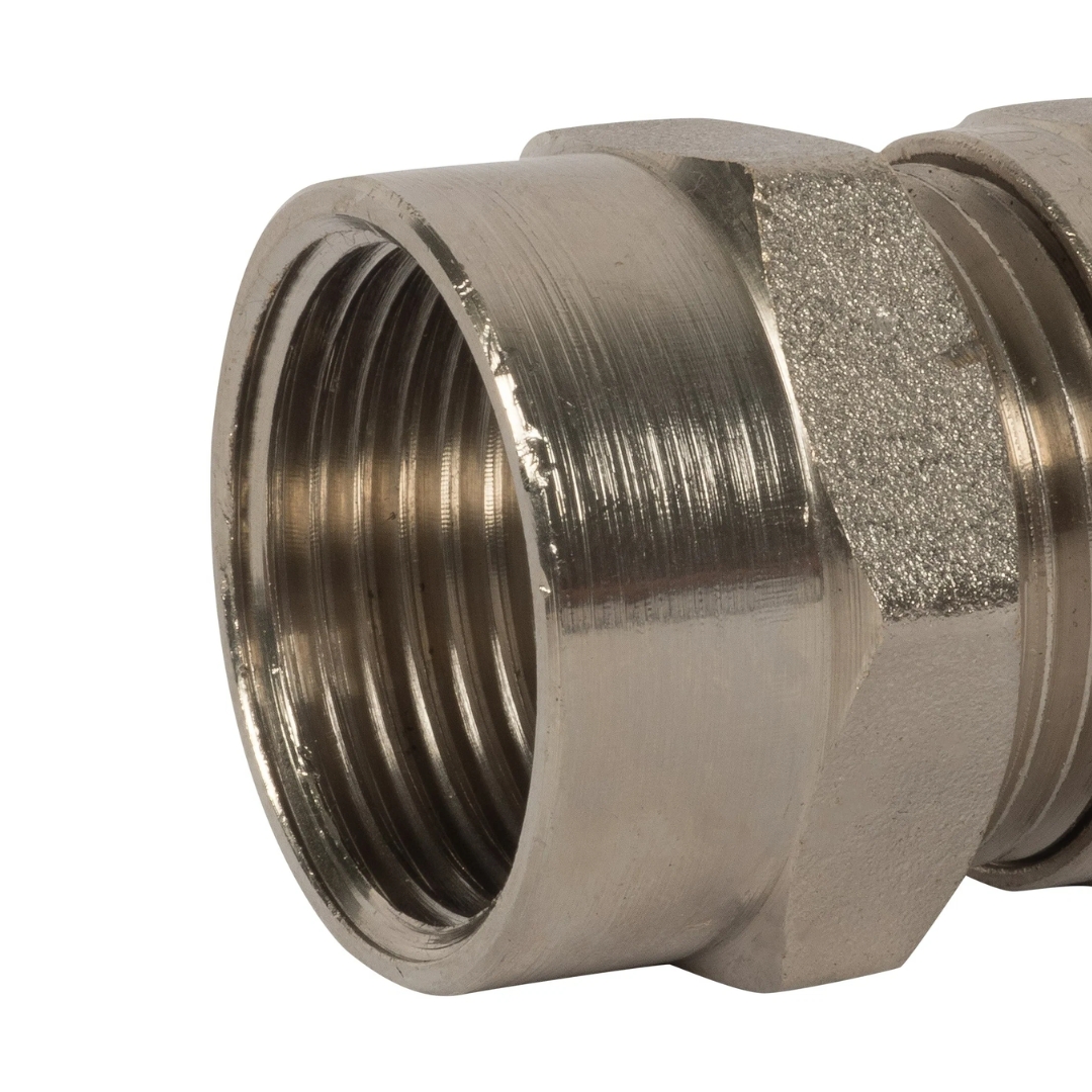 Муфта ВР для металлополимерных труб 26 мм х 1" VALTEC