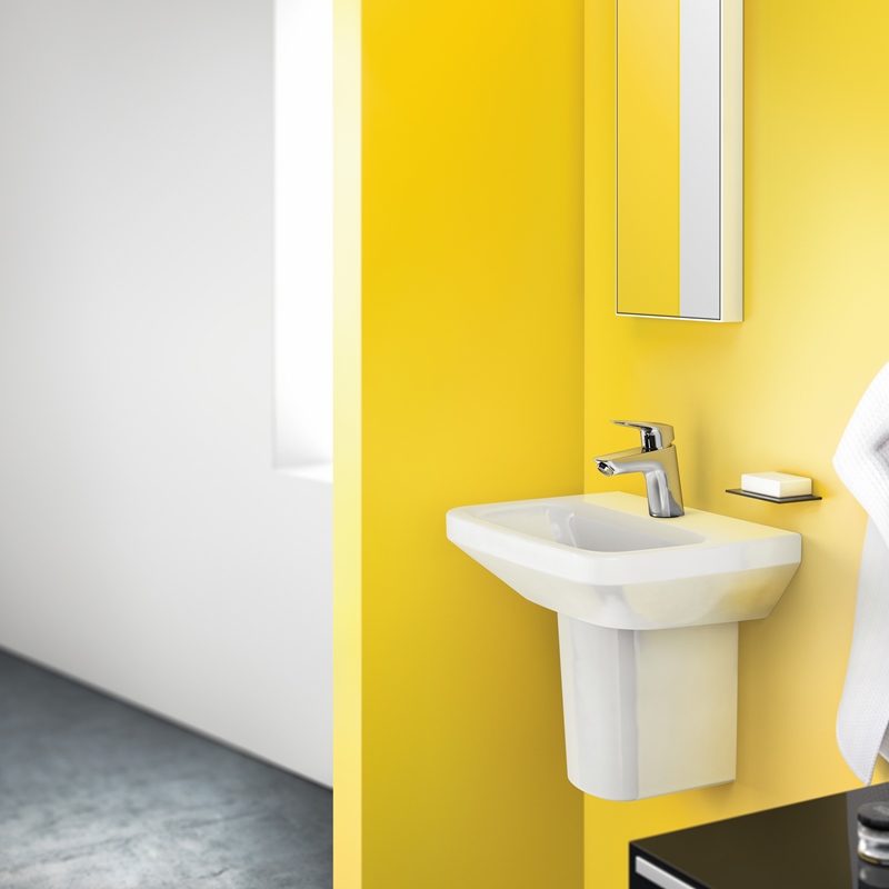 Смеситель для раковины HansGrohe 70 HG Logis