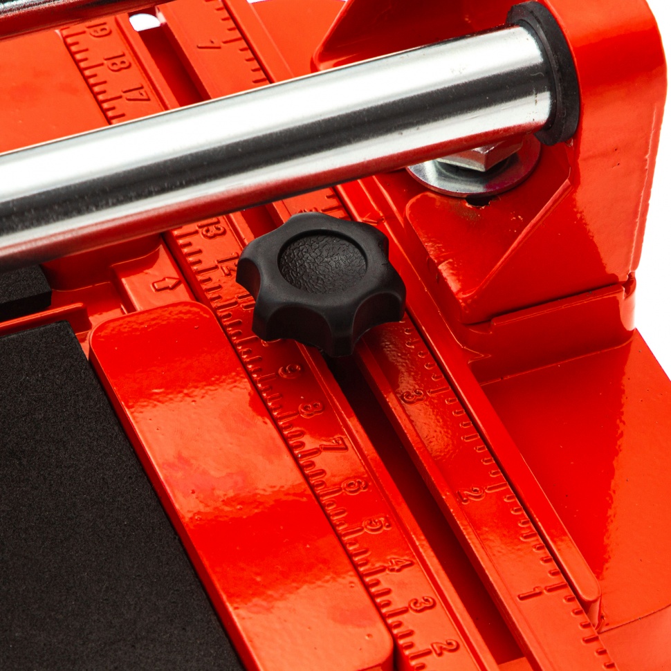 Плиткорез 400 х 16 мм, литая станина,каретка на подшипниках, усиленная рукоятка MTX (87605)