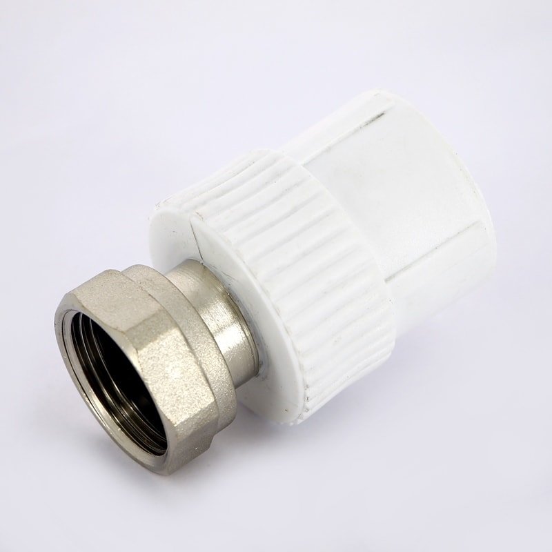 Муфта с накидной гайкой 32 х 1" (ВР) PRO AQUA полипропиленовая PP-R