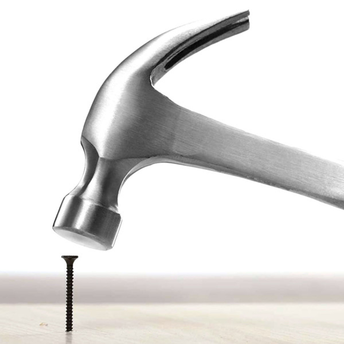 Молоток-гвоздодер кованый 600 г двухкомп. рукоятка (1/6/24) "beorol"