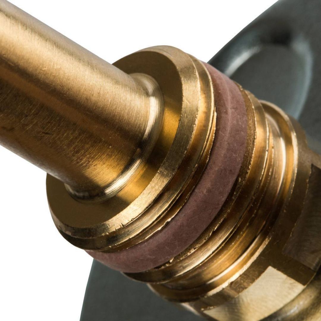 Термометр биметаллический F+R801 63 мм 120° WATTS с погружной гильзой 50 мм