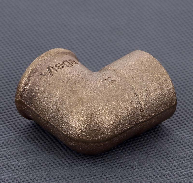 Угол 90° переходной пайка - ВР 28 x 3/4" VIEGA бронза