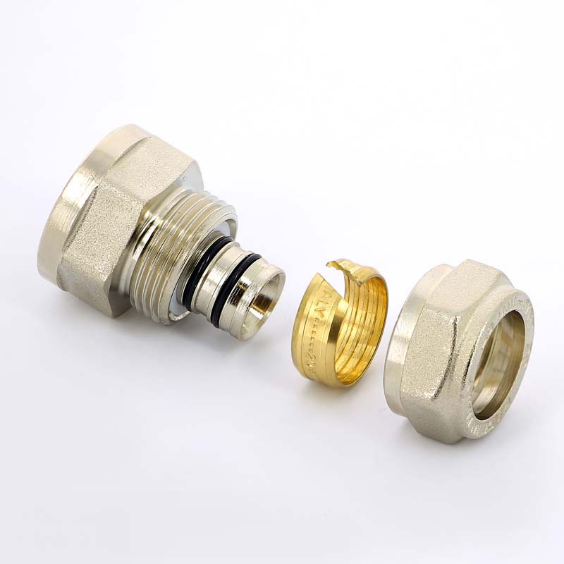 Обжимная муфта ВР 20 х 3/4" UNI-FITT для металлопласта