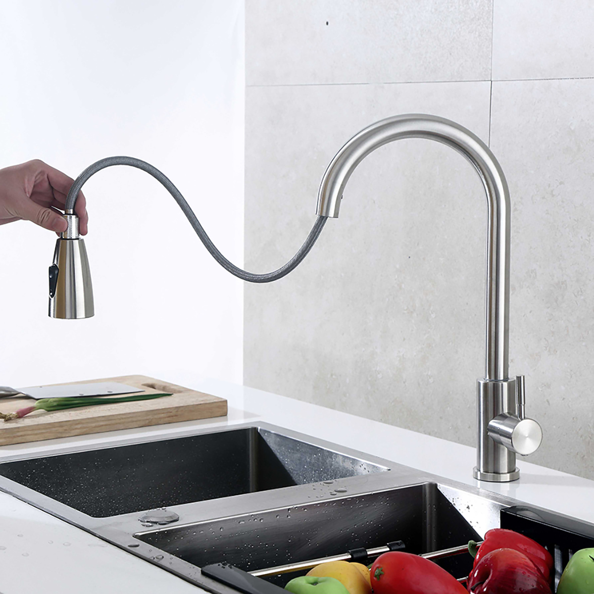 Смеситель для кухни "tsarsberg" tsb-123-001 с выдвижной лейкой (1/10) "профсан"