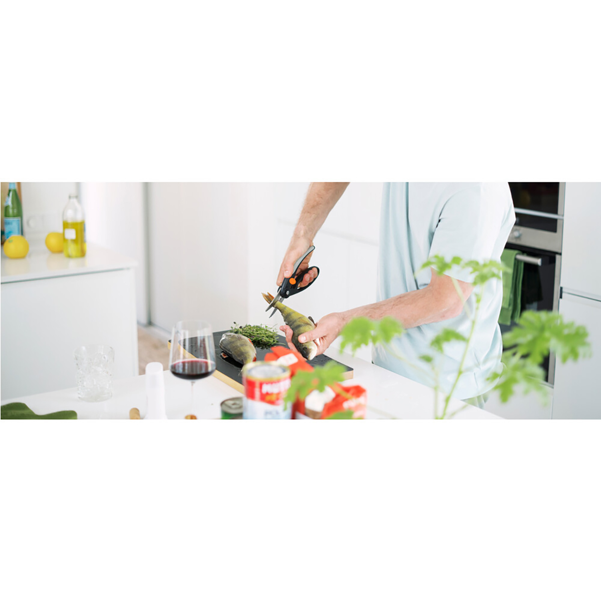 Ножницы для рыбы "functional form" с покрытием "softouch" 22 см (1/5) "fiskars" 1003032